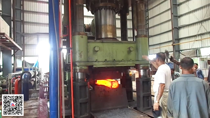 1250吨自由锻液压机出口印度